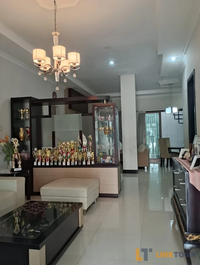 Linktown Pulomas Jakarta Timur